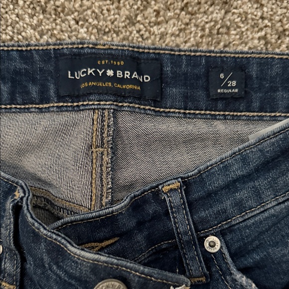 Lucky Brand Women's Straight Leg Jeans - Dark Blue - Picture 2 of 3